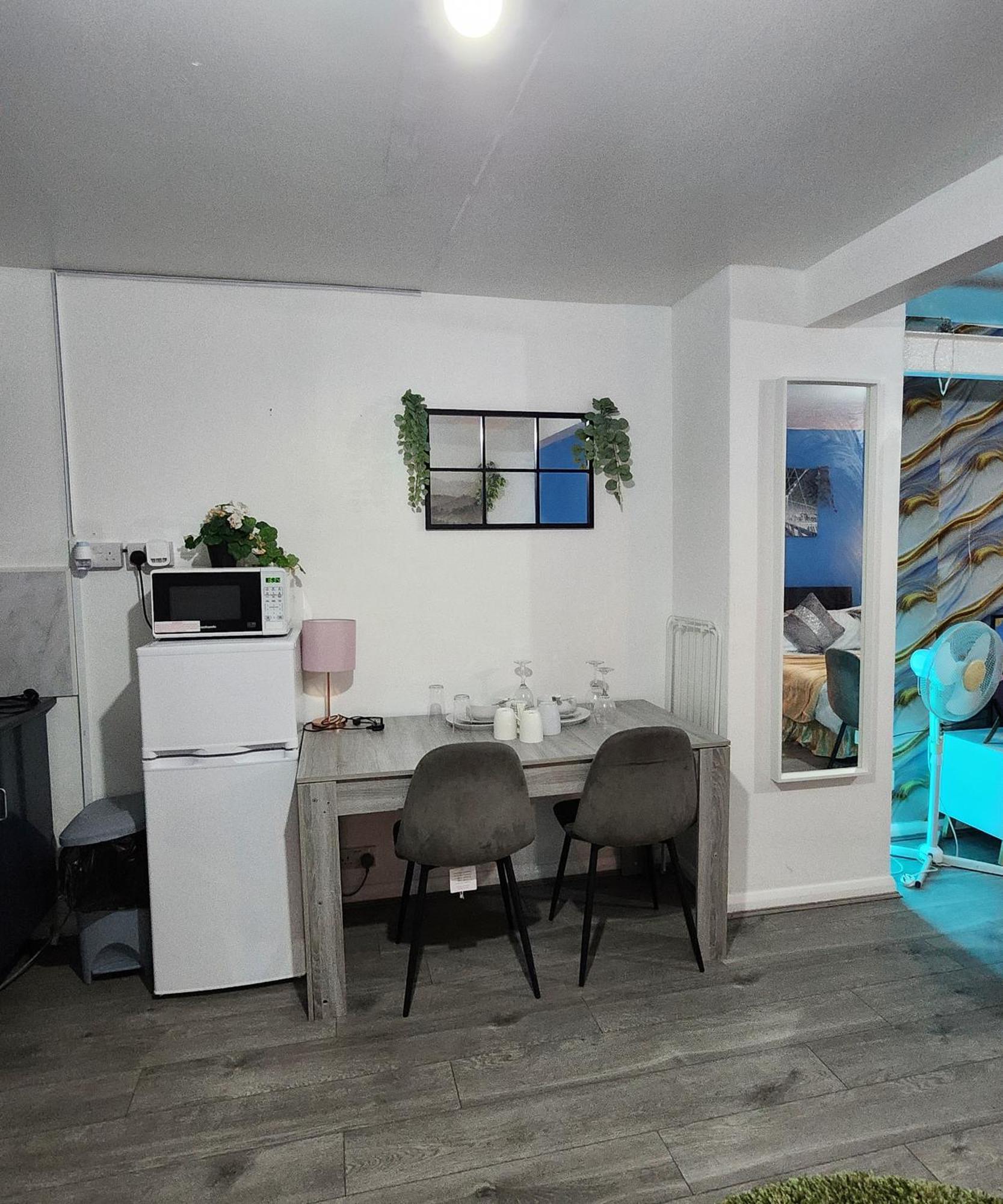 New Deluxe Studio Apt-2 London Exterior foto